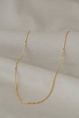 Brick Necklace Gold on silk